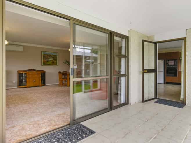 11 The Avenue, Paraparaumu Beach