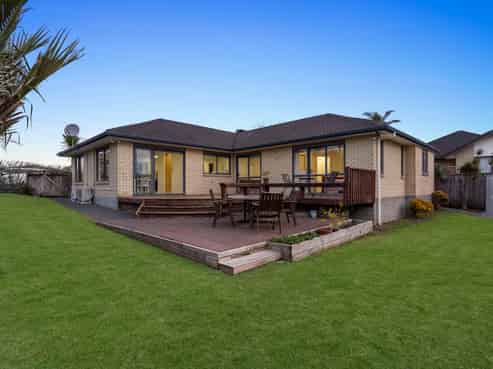 187 Sturges Road, Henderson