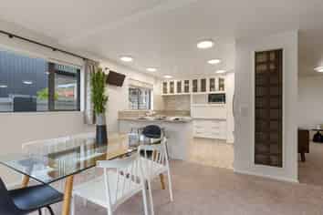 1/8 Ajax Avenue, Nelson