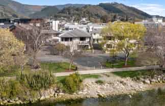1/8 Ajax Avenue, Nelson