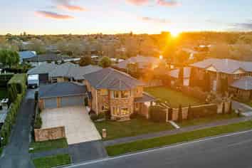 64 Willowview Drive, Redwood