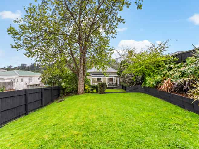 42 Fourth Avenue, Kingsland