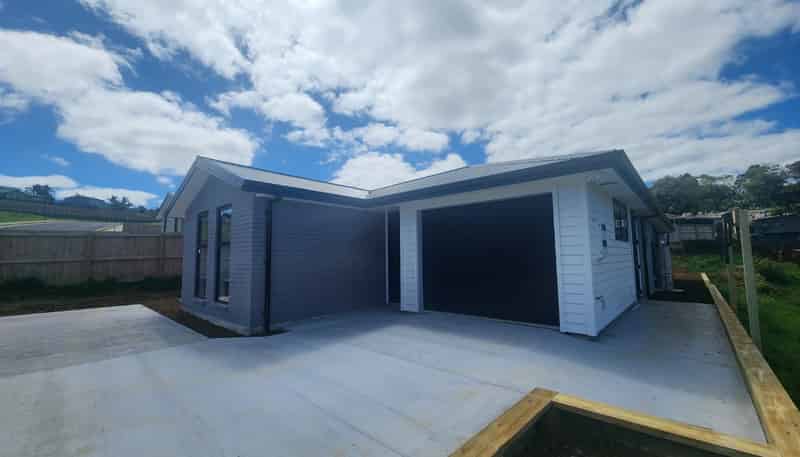 26 Royal St Annes Drive, Kamo