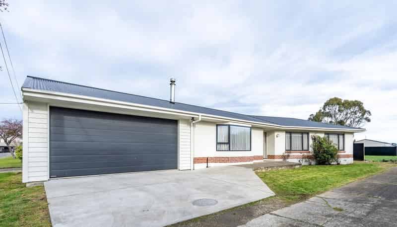 12 Paterson Street, Grasmere