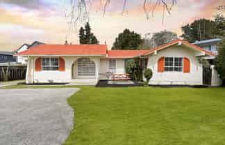 11 Hibiscus Avenue, Hamilton Lake