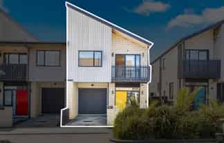 6 Desalt Drive, Hobsonville