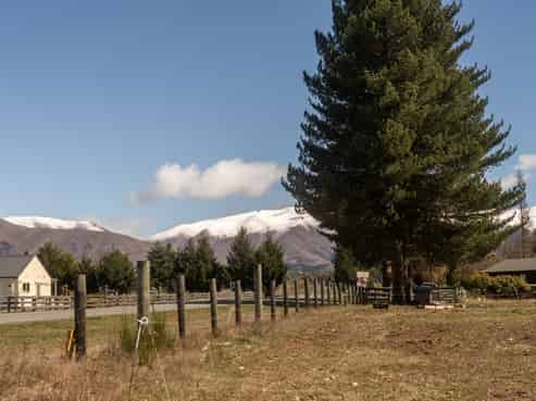 260 Glen Lyon Road, TWIZEL