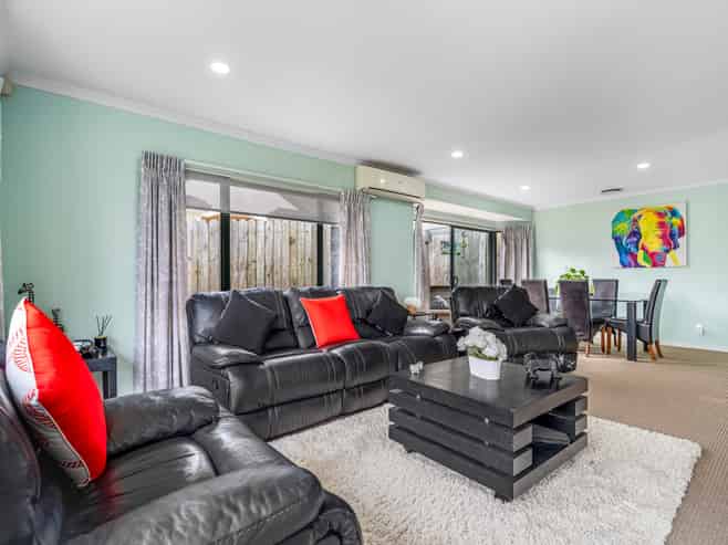 10 Isaac Place, East Tamaki Heights