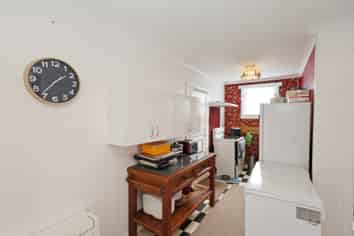 280 Scott Street, Kingswell