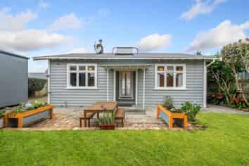 1/11 Berkeley Road, Manurewa