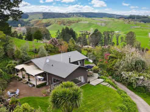 207B State Highway 30, Tikitere