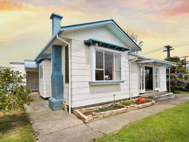 64 Cook Street, Hamilton East
