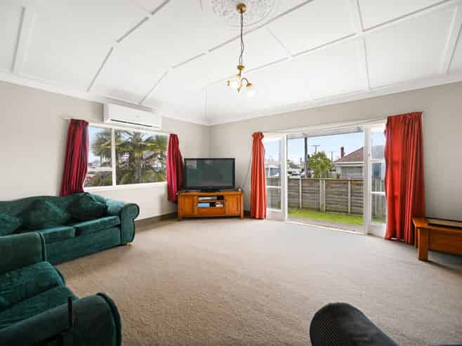 64 Cook Street, Hamilton East
