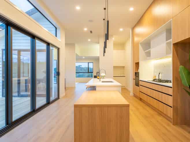 17 Awanui Road, Red Beach