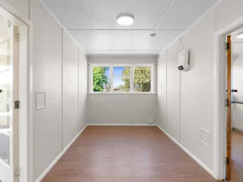 21 Lambeth Crescent, Northcote