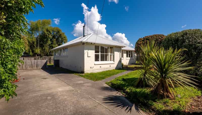 21 Lambeth Crescent, Northcote