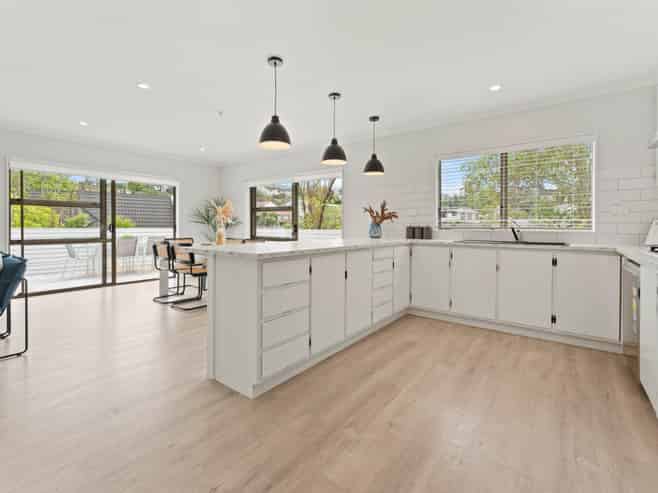 56 Stapleford Crescent, Browns Bay