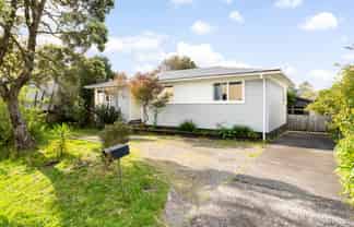 90 Riverpark Crescent, Henderson