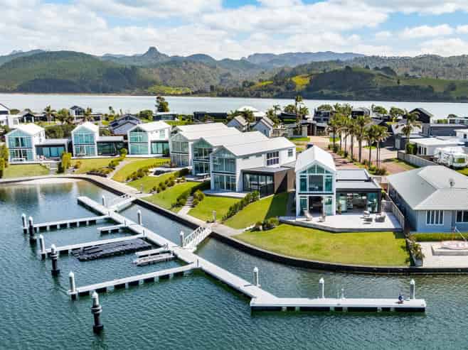 148 Motu Hei, Pauanui