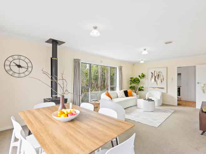 16 Mirovale Place, Totara Vale
