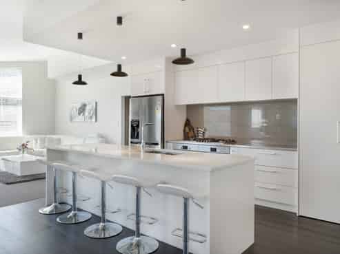 10 Crompton Avenue, Churton Park