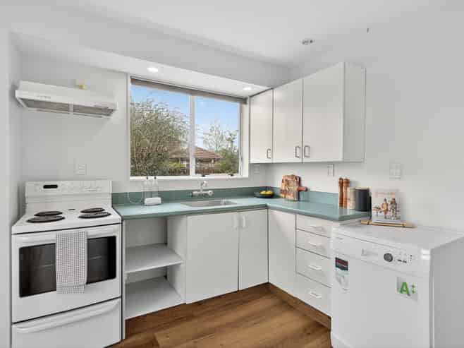 2/59a Mackworth Street, Woolston