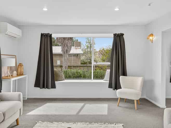 2/59a Mackworth Street, Woolston