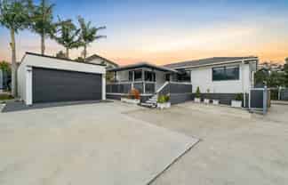97 Evereglade Drive, Totara Heights