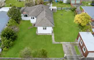 104 Bartholomew Road, Levin