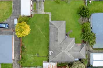 104 Bartholomew Road, Levin