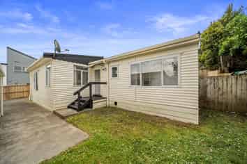 90A Alfriston Road, Manurewa East