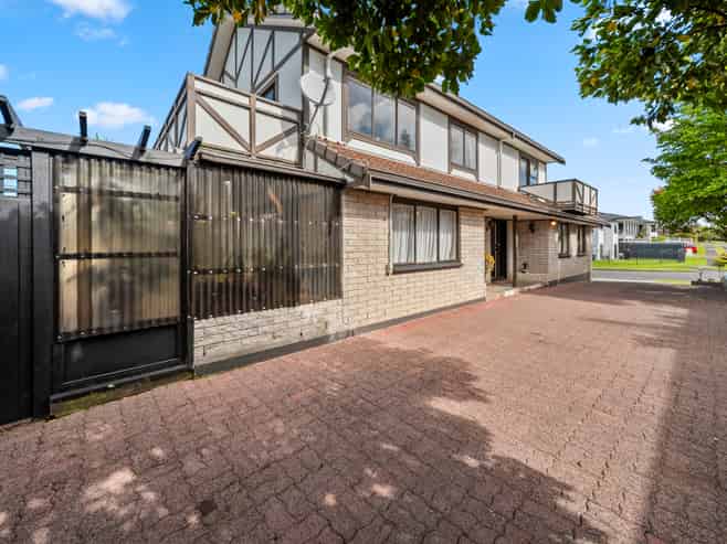 21 Rushgreen Ave, Pahurehure