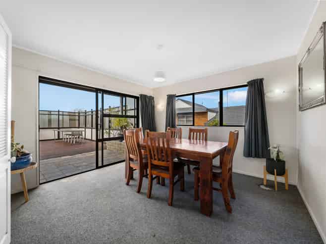 21 Rushgreen Ave, Pahurehure