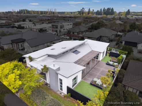 127 Pegasus Boulevard, Pegasus