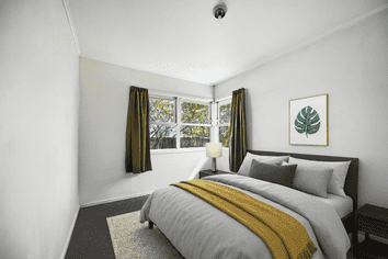60 Preston Road, Clover Park