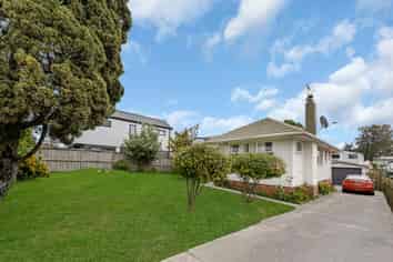 60 Preston Road, Clover Park