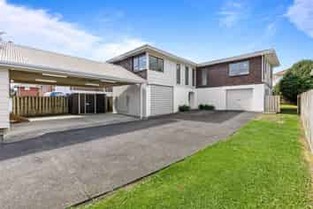 181 Hobsonville Road, Hobsonville