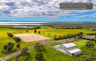 38D Kaipara Lake Road, Helensville