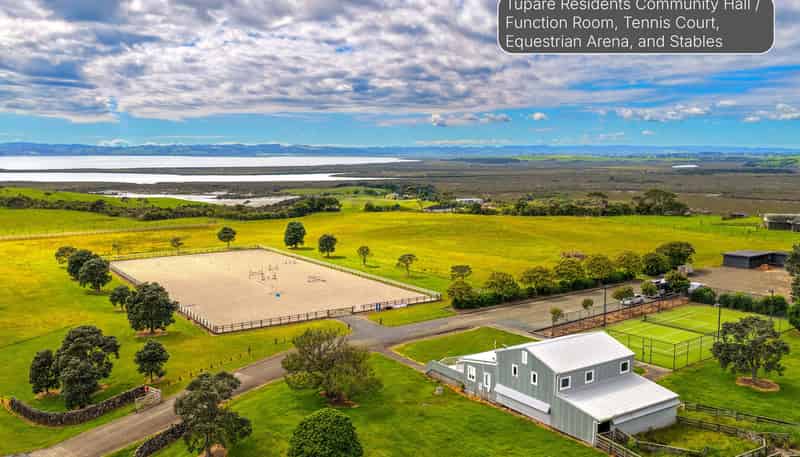 38D Kaipara Lake Road, Helensville
