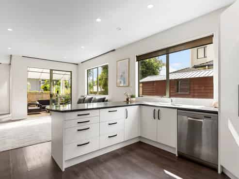 5 Witton Place, Schnapper Rock