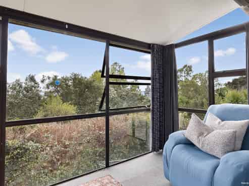 4/14 Howlett Street, Waterview