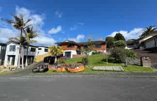 23 Vintage Drive, Henderson