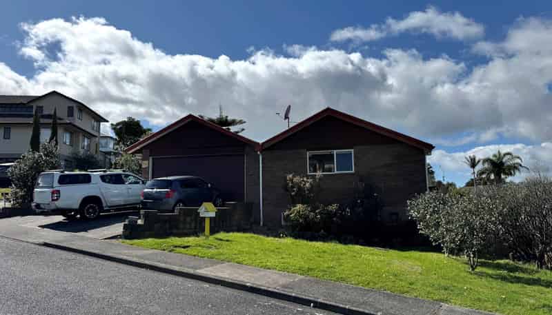 26 Vintage Drive, Henderson