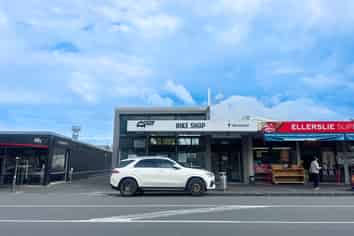 Ellerslie Retail Tenancy with Rear Access