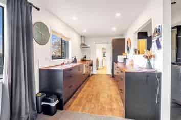 48 South Belt, Methven