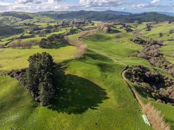 997 Taotaoroa Road, Karapiro