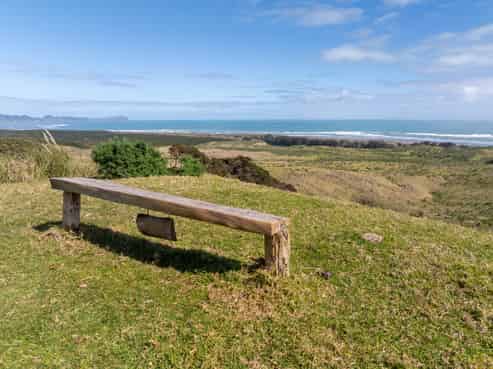 88 Lake Road, Kawhia