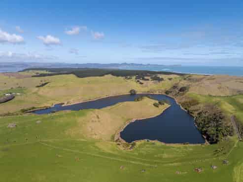 88 Lake Road, Kawhia