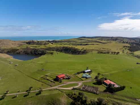 88 Lake Road, Kawhia