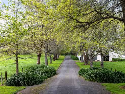 186 Flume Road, Cambridge